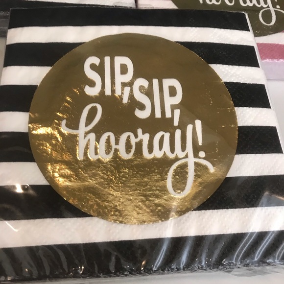 PIER ONE WINE NAPKINS SET OF 3 NEW - Picture 2 of 6